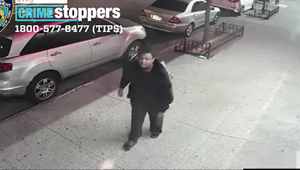 Police impersonator attempts to rob man at knifepoint in Allerton