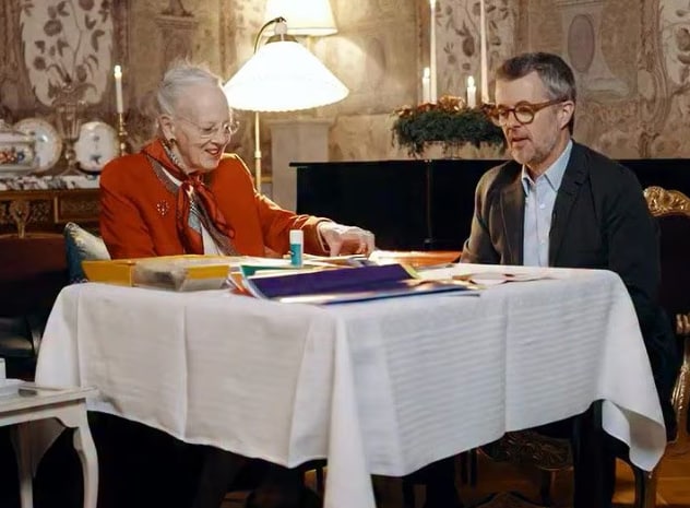  King Frederik with his mother, Queen Margrethe.