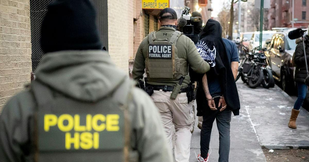 Federal immigration court arrests challenged in New York | New York