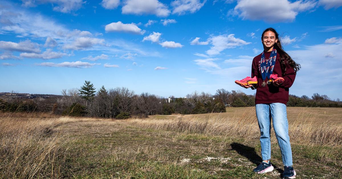 Manhattan cross country's Gabrielle Converse named Fall All-Flint Hills Female Athlete of the Year | Sports