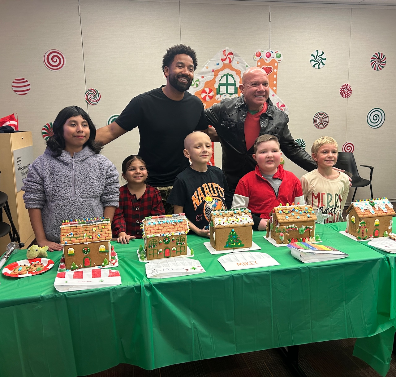 "Home for the Holidays" gingerbread making event at Staten Island University Hospital