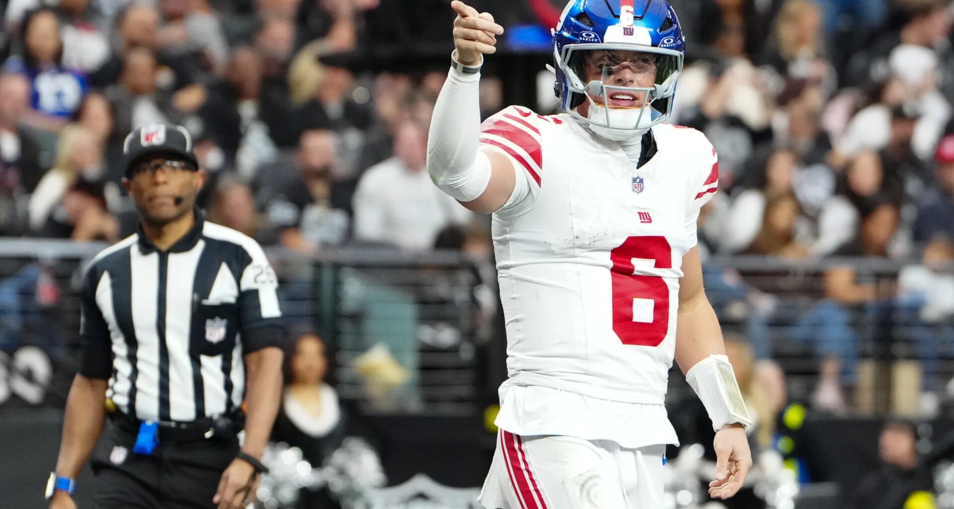 Jaxson Dart shrugs off reports of Giants' evaluating Fernando Mendoza