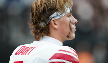 Jaxson Dart's father slams ex-New York Giants QB over critical comments