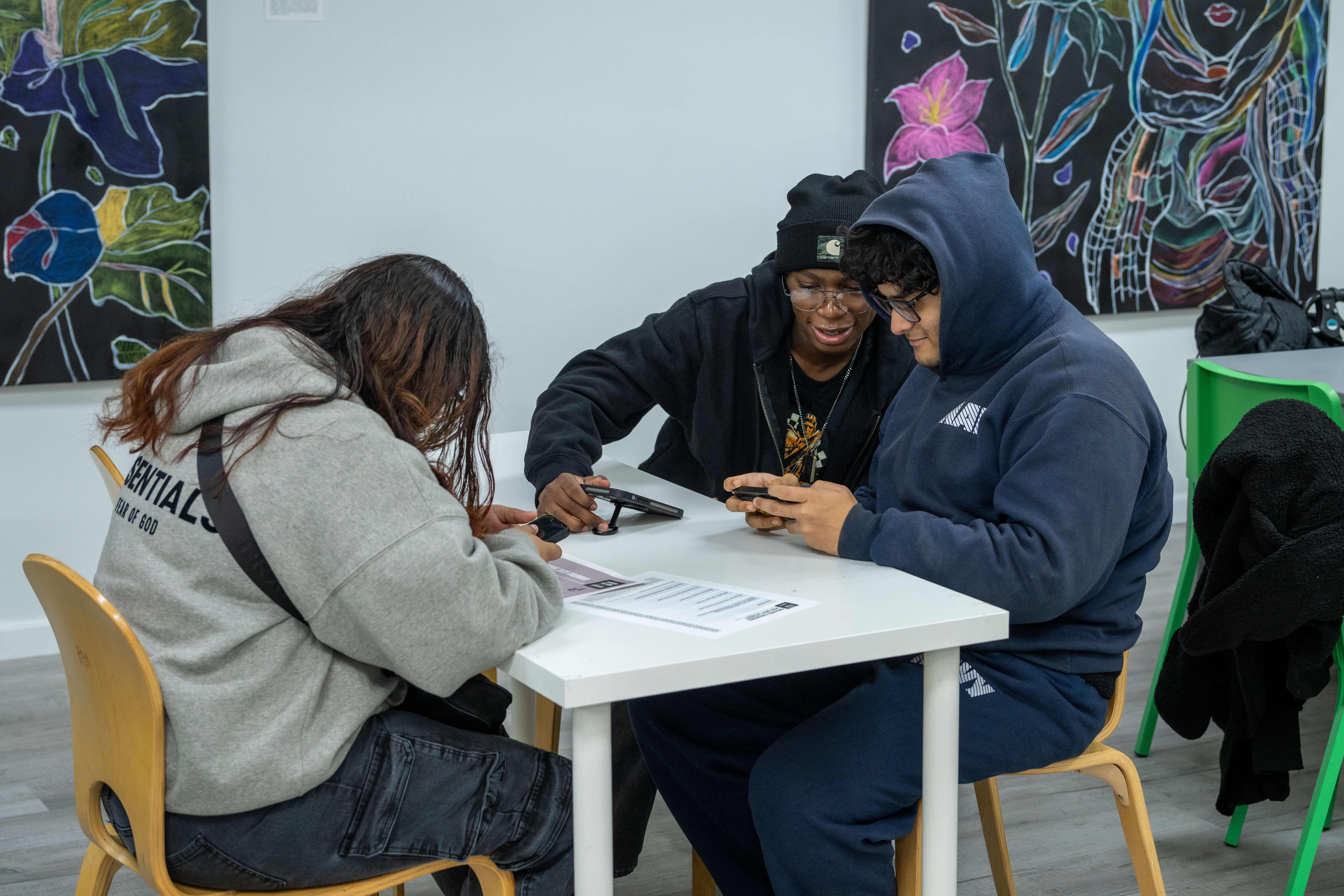 More than one hundred people turned out for the grand opening of the Staten Island Urban Center’s new storefront at 206 Bay Street in Tompkinsville on Saturday, December 6, 2025. (Owen Reiter for the Advance/SILive.com)