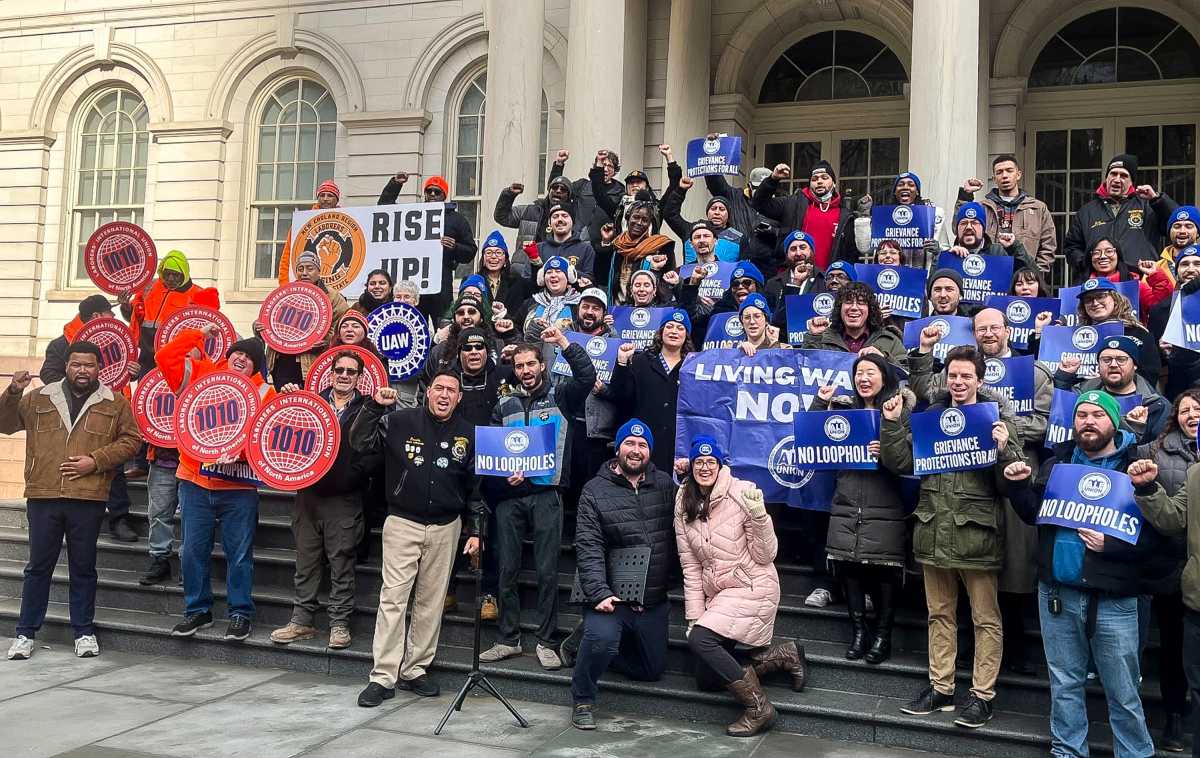 City Council staff union and allies urge members to honor contract during reorganization • Brooklyn Paper