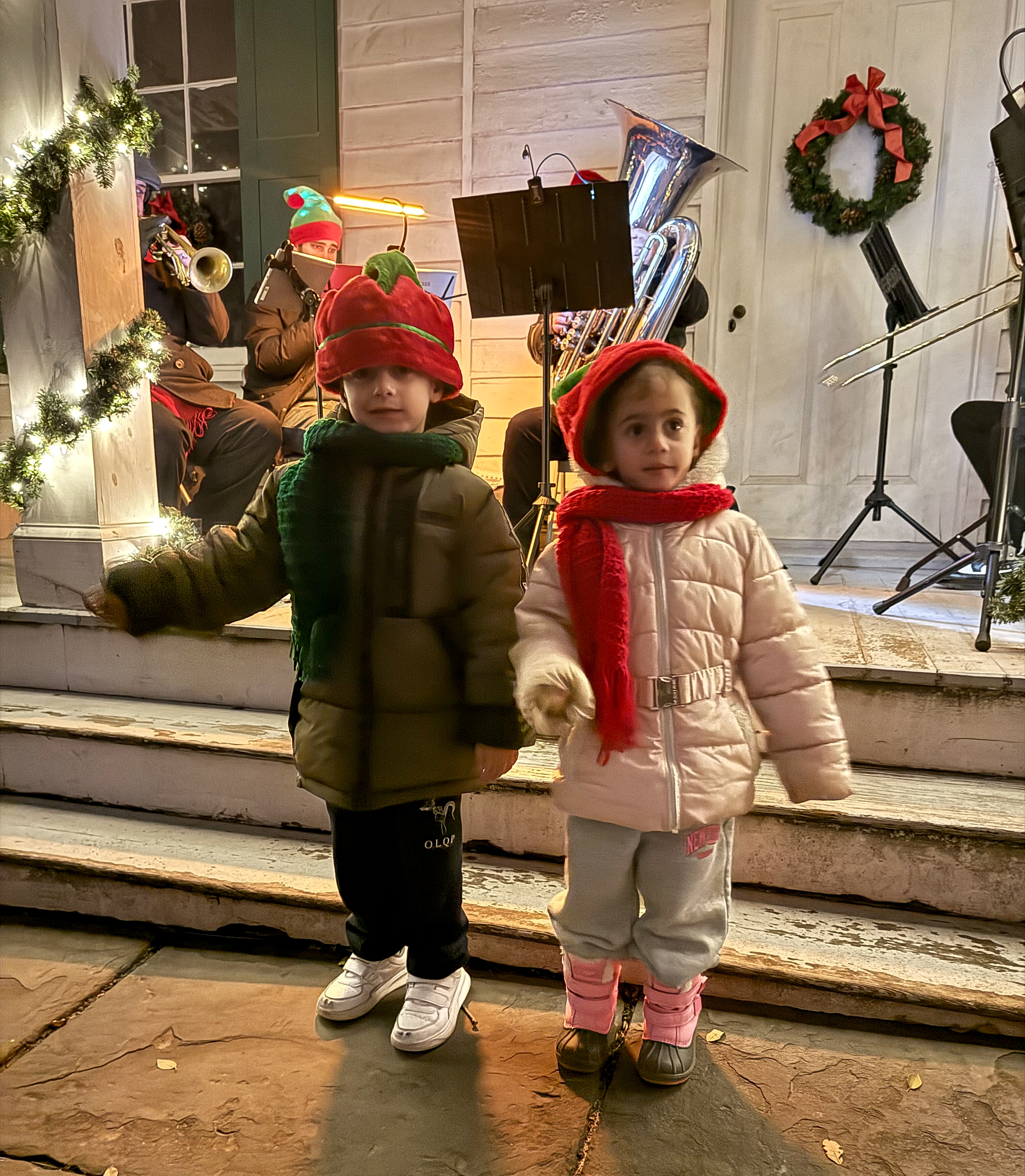 Michael, 5, with his sister, Dana, 4, at the tree lighting at Historic Richmondtown on Dec. 5, 2025. (Steve White for the Advance/SILive.com)