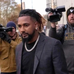 Cleveland Guardians baseball player Emmanuel Clase leaves Brooklyn federal court, Thursday, Nov. 13, 2025, in New York. Photo: Yuki Iwamura/AP