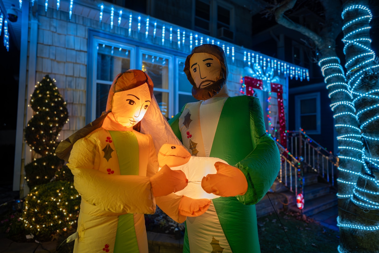 218 Decker Avenue in Port Richmond