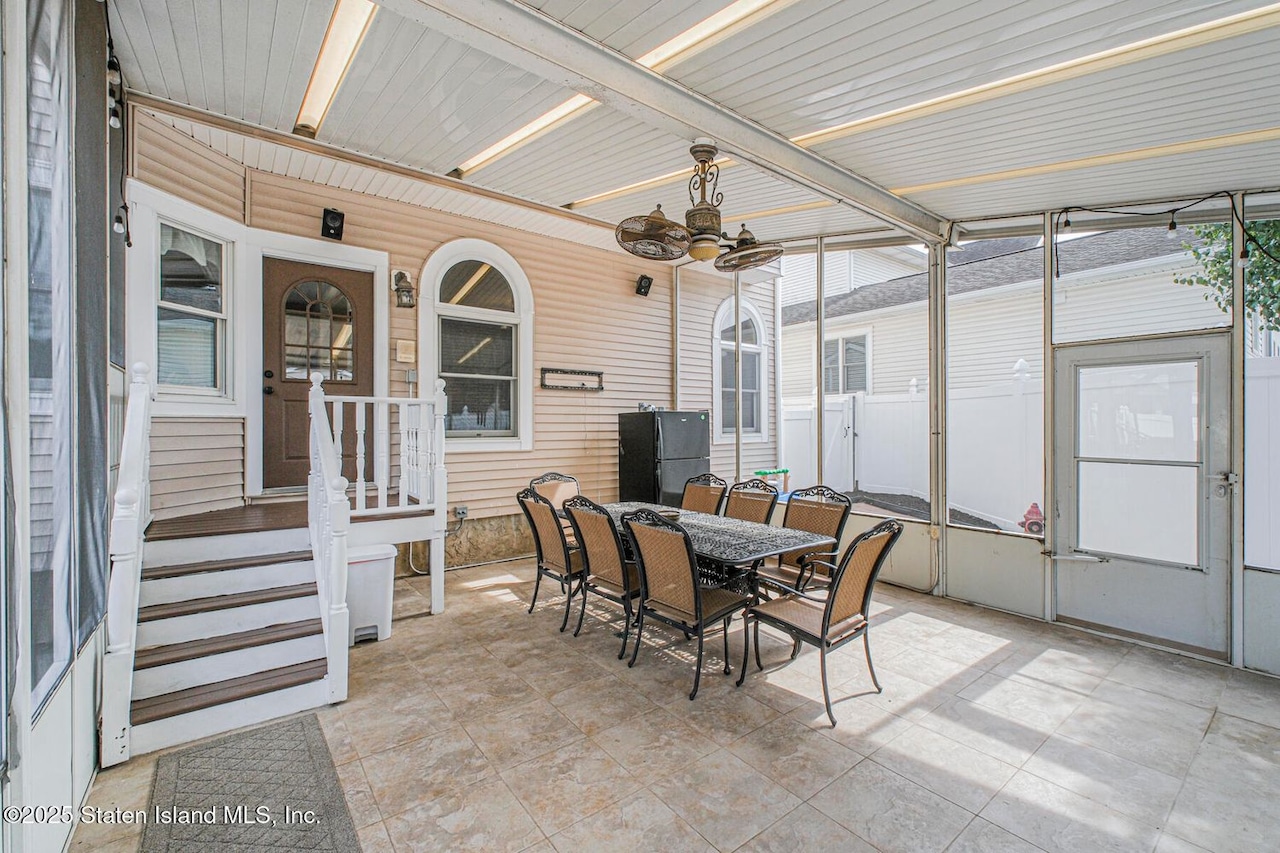 72 Giegerich Avenue, Tottenville