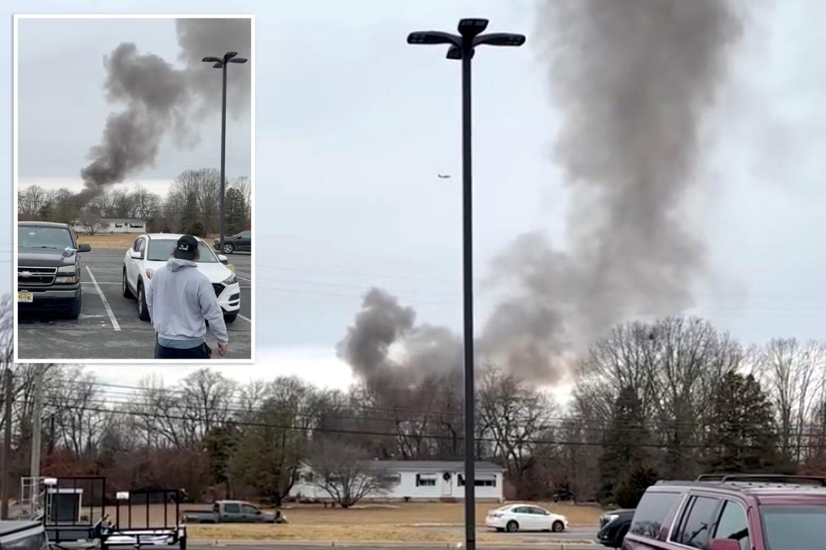 2 helicopters collide, crash in New Jersey, harrowing video shows — 1 reported dead