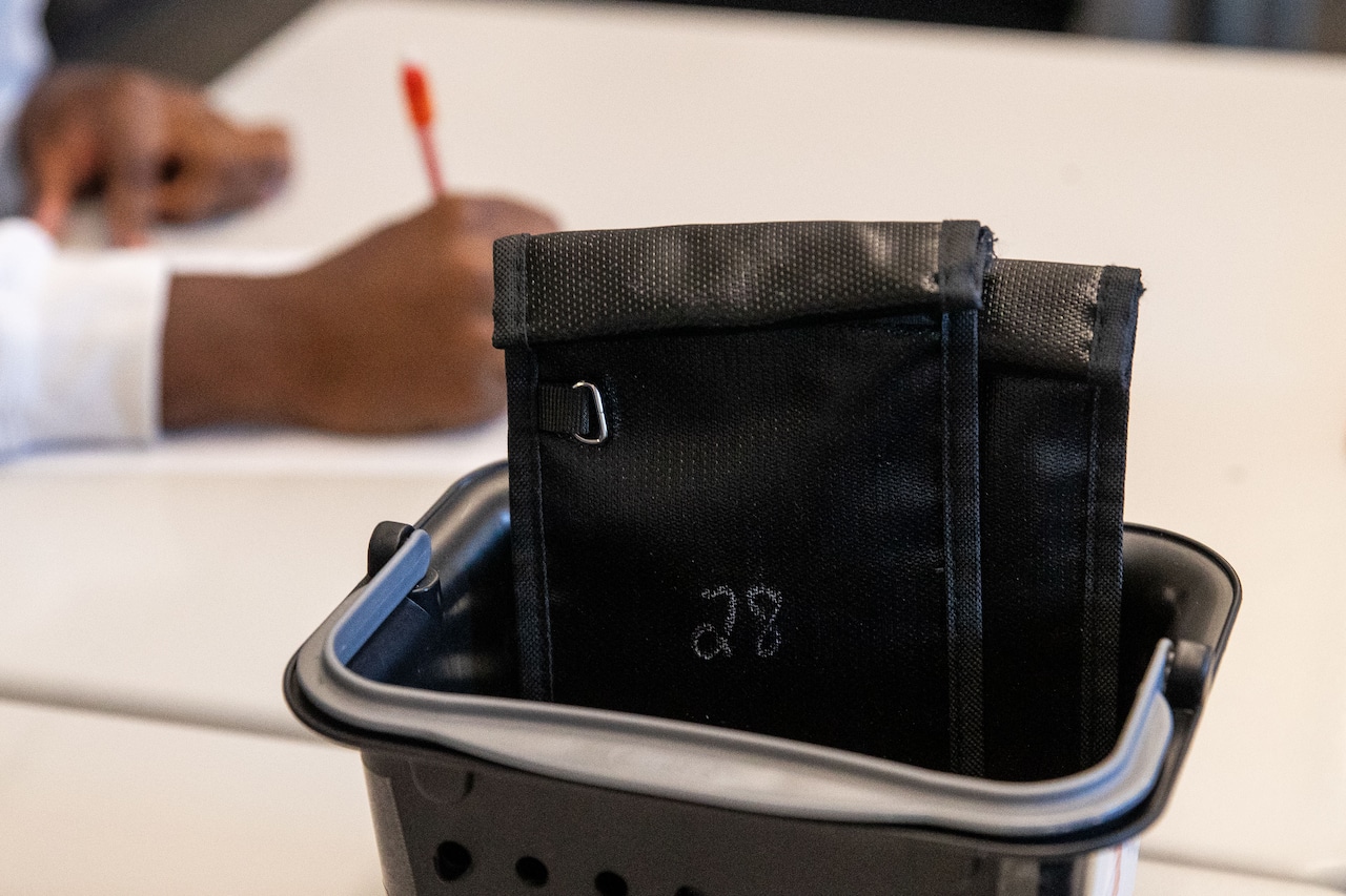 Northview High School implements faraday bags to minimize cellphone use