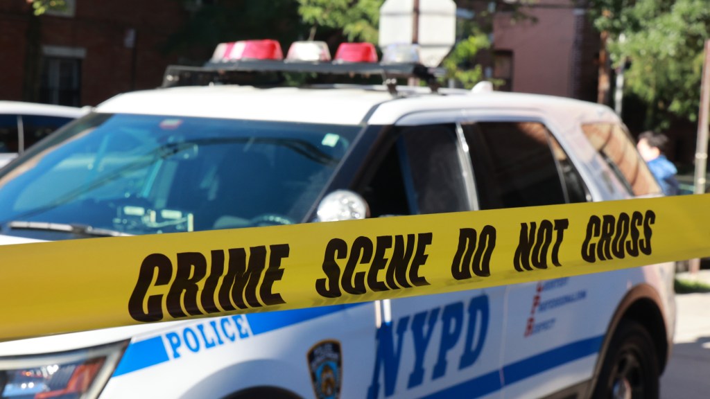 Woman, 66, fatally struck by Hummer in Manhattan