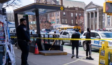 Man, 33, slashed by stranger over innocent bump at Brooklyn subway stop