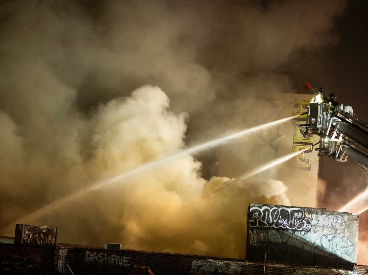 Five-alarm fire rips through Bronx buildings: FDNY – amNewYork
