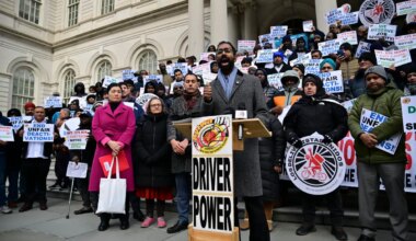 Queens lawmaker expects bill guarding against ‘deactivations’ for Uber/Lyft drivers to get vote before year’s end