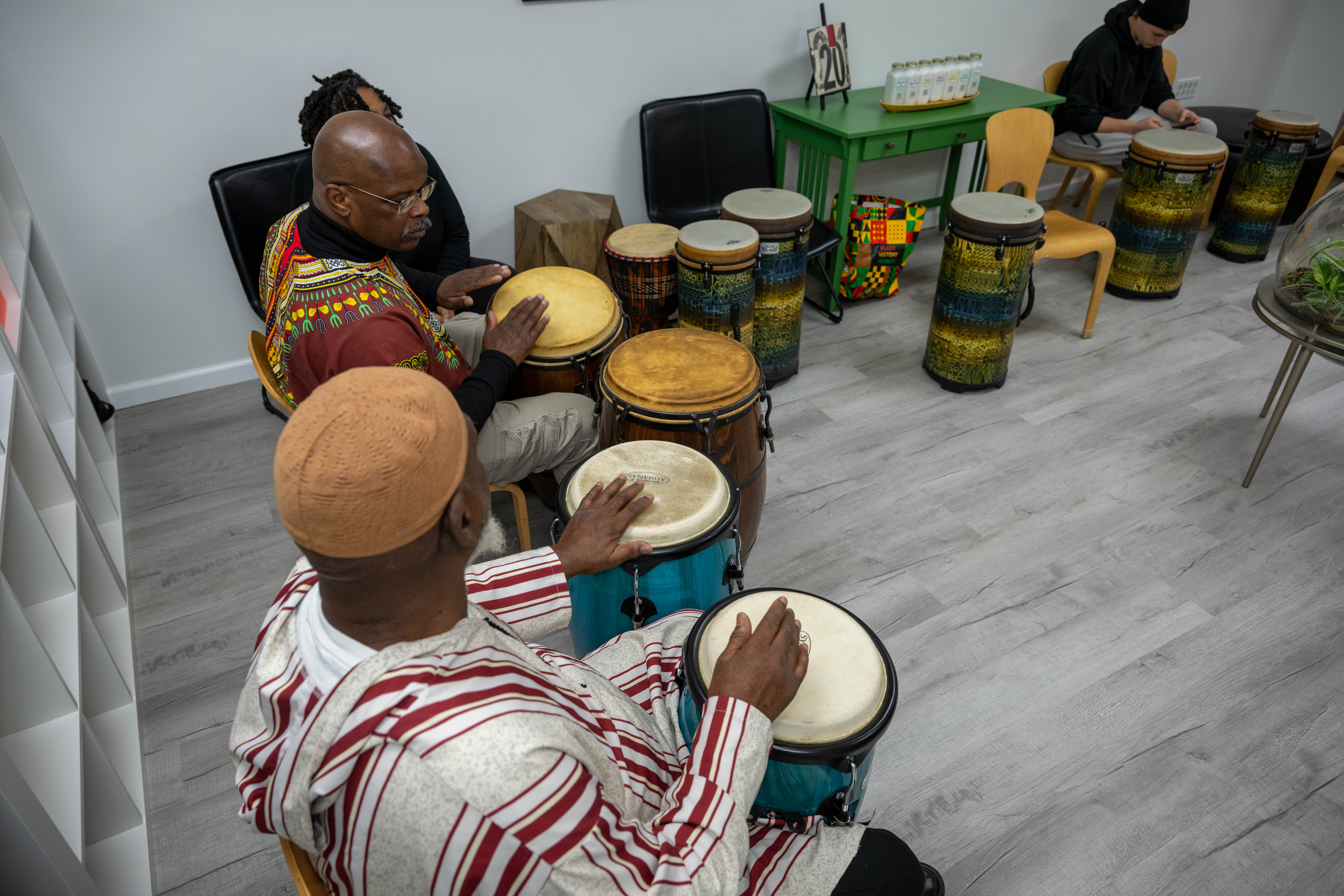 More than one hundred people turned out for the grand opening of the Staten Island Urban Center’s new storefront at 206 Bay Street in Tompkinsville on Saturday, December 6, 2025. (Owen Reiter for the Advance/SILive.com)