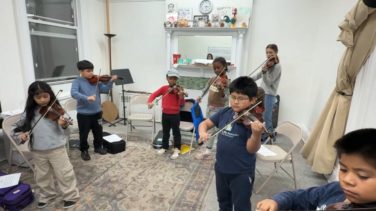 UpBeat NYC provides free music education in the South Bronx