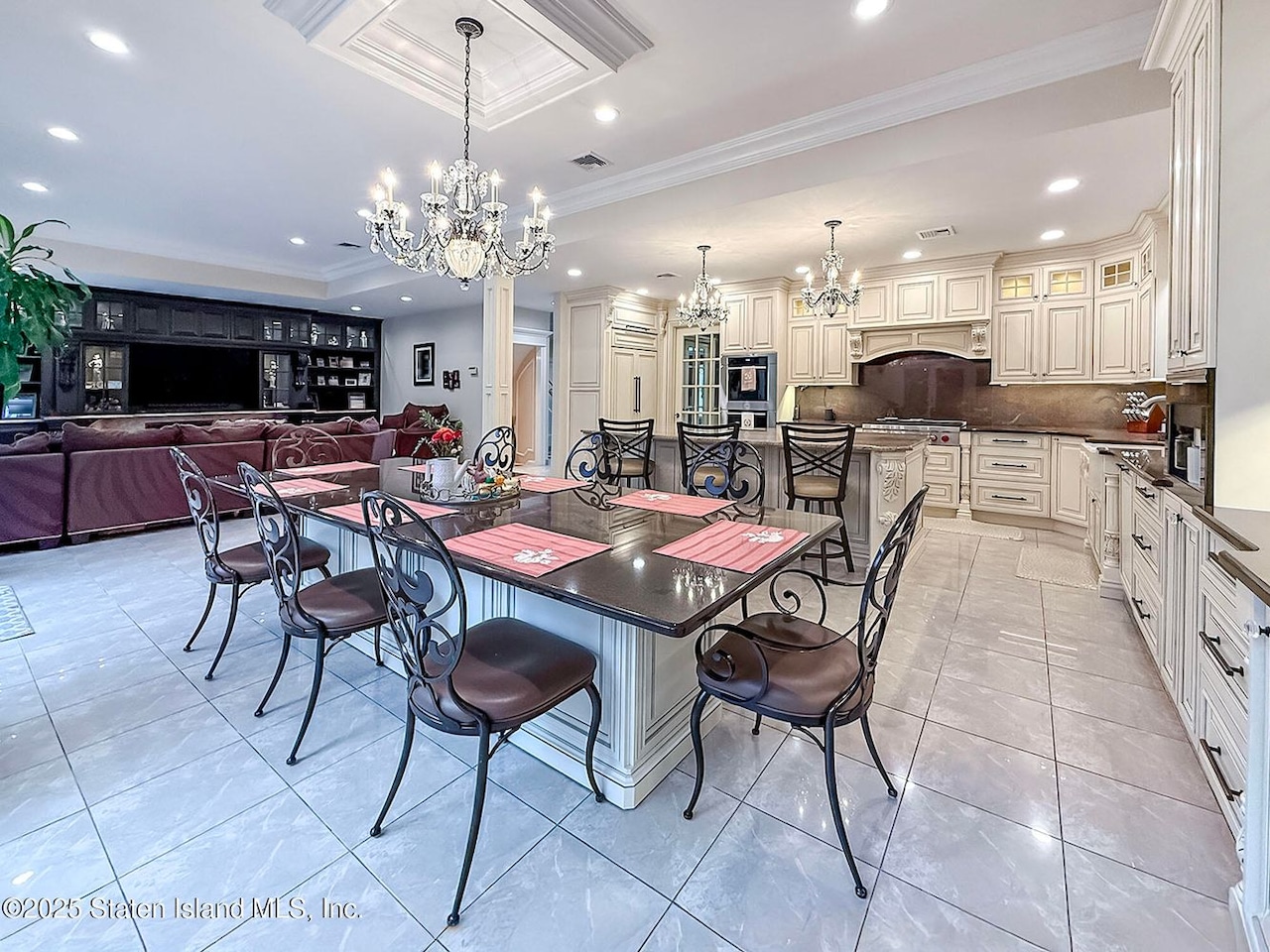 25 Beebe Street, Todt Hill