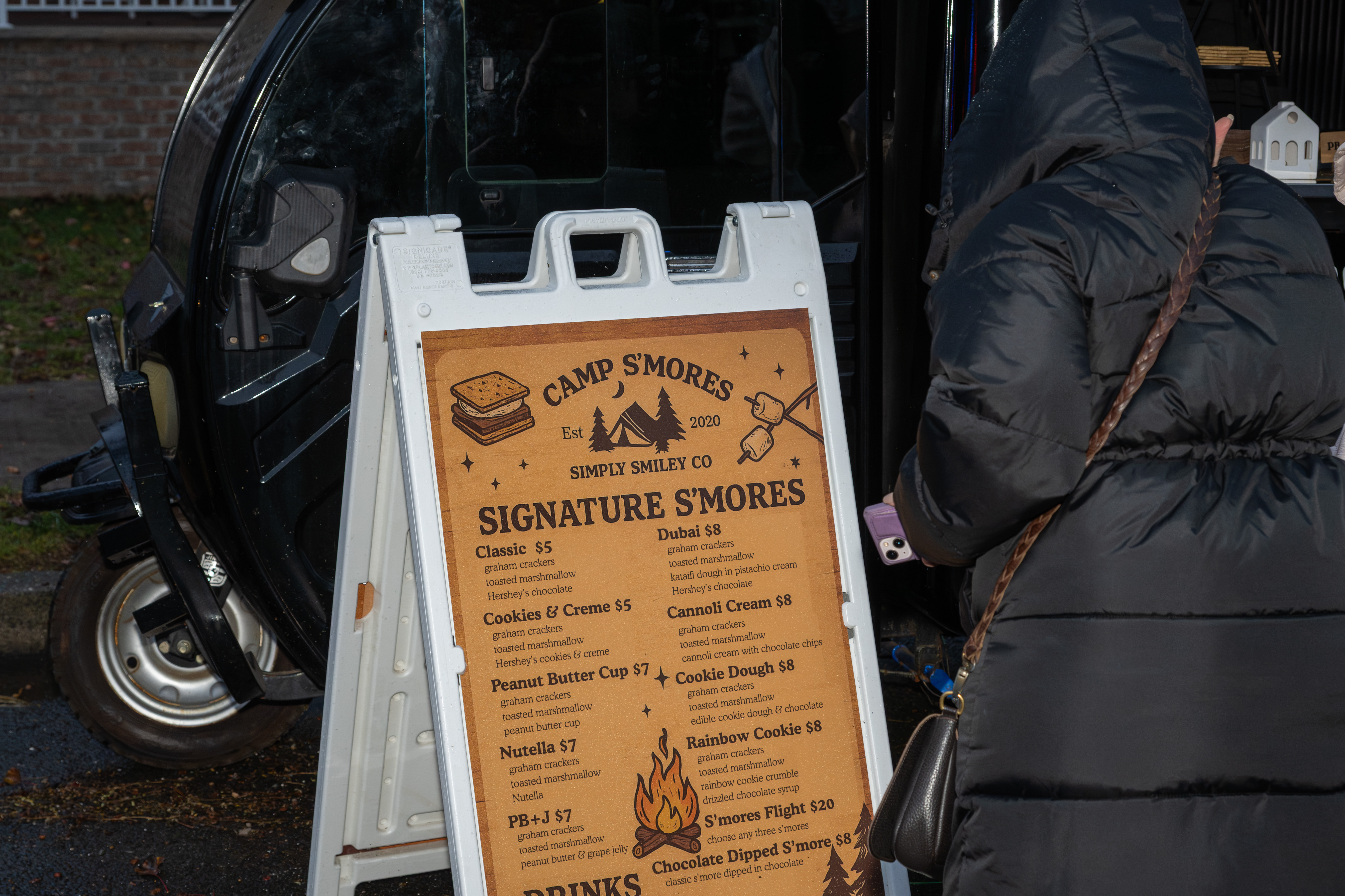 Hundreds gather to see Staten Island’s famous “Lights For Life” Christmas display and enjoy an entertainment extravaganza at the home of Joseph and Marisa DiMartino on Sunday, November 30, 2025, in Charleston. (Owen Reiter for the Advance/SILive.com)