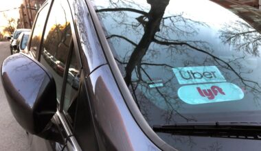 NYC rideshare drivers must get bathroom breaks