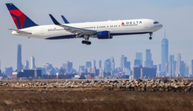 JFK cargo company bosses bribed Delta Air Lines official for lucrative contracts: AG
