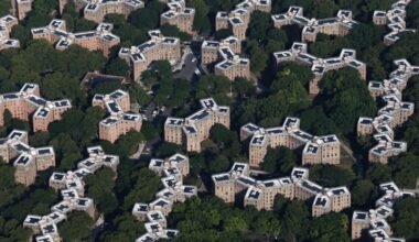 NYC announces free, online digital learning hub for public housing residents