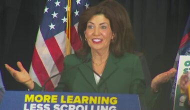 New York law mandates warning labels on addictive social media features