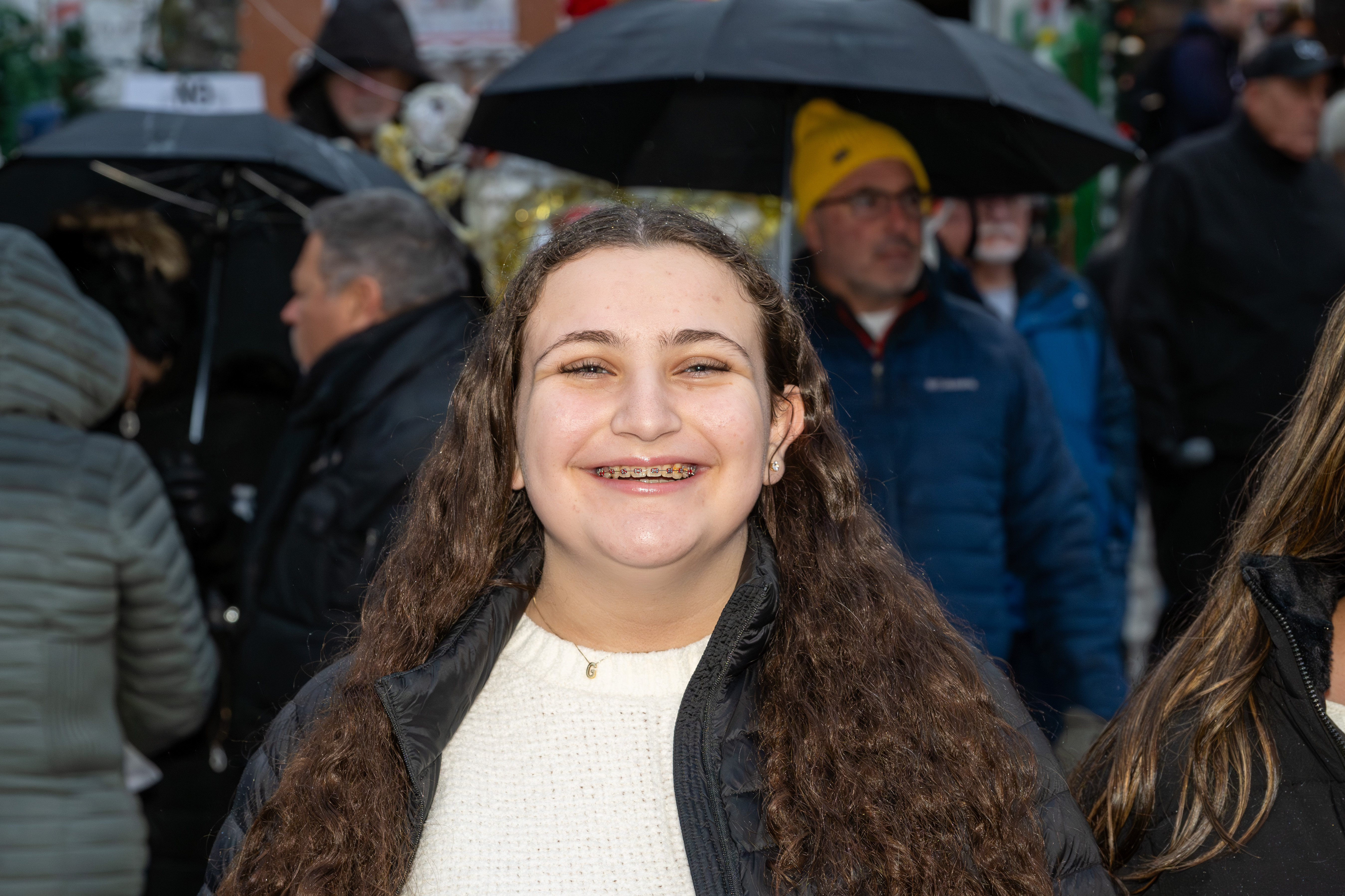 Police Officer Rocco Laurie Intermediate School (I.S. 72) Chorus entertains the crowd at Staten Island’s famous “Lights For Life” Christmas display at the home of Joseph and Marisa DiMartino on Sunday, November 30, 2025, in Charleston. (Owen Reiter for the Advance/SILive.com)