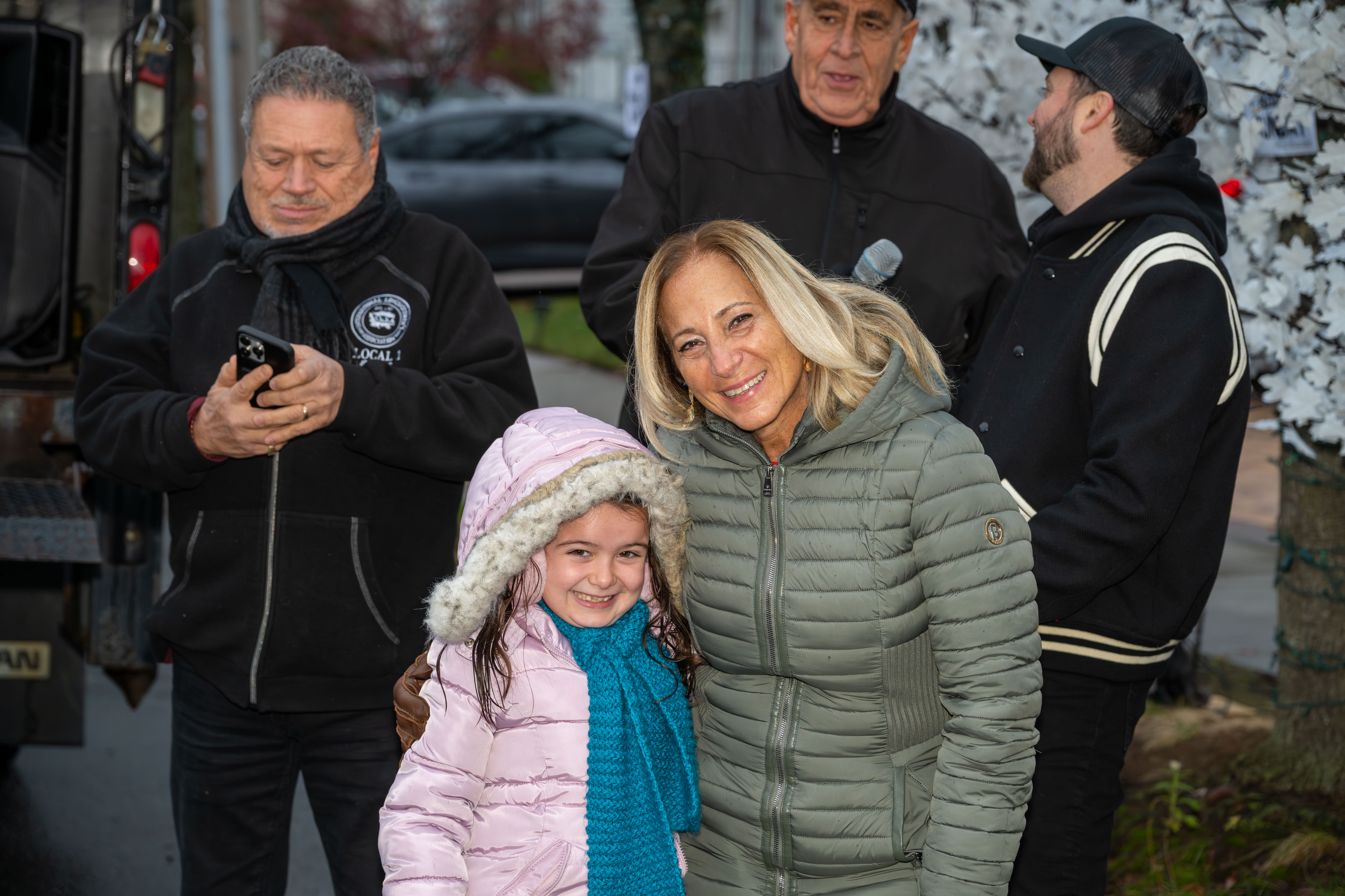 Hundreds gather to see Staten Island’s famous “Lights For Life” Christmas display and enjoy an entertainment extravaganza at the home of Joseph and Marisa DiMartino on Sunday, November 30, 2025, in Charleston. (Owen Reiter for the Advance/SILive.com)