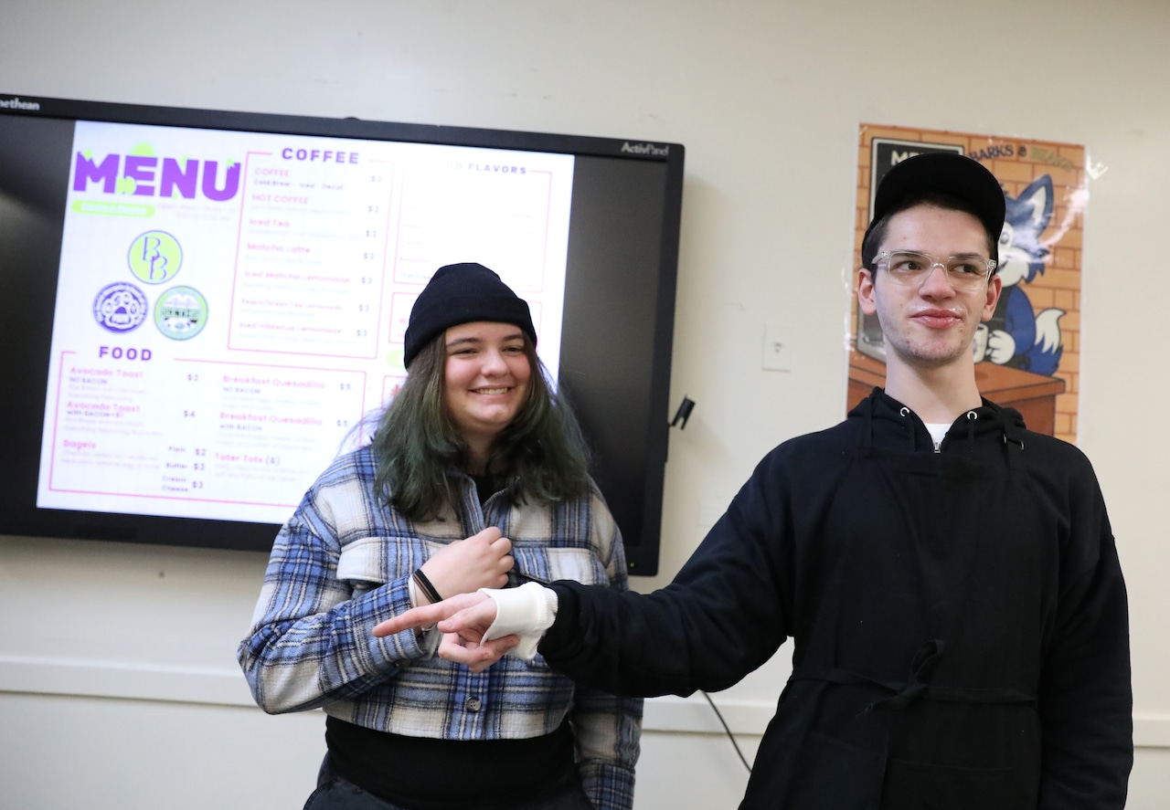 Staten Island school café provides job training