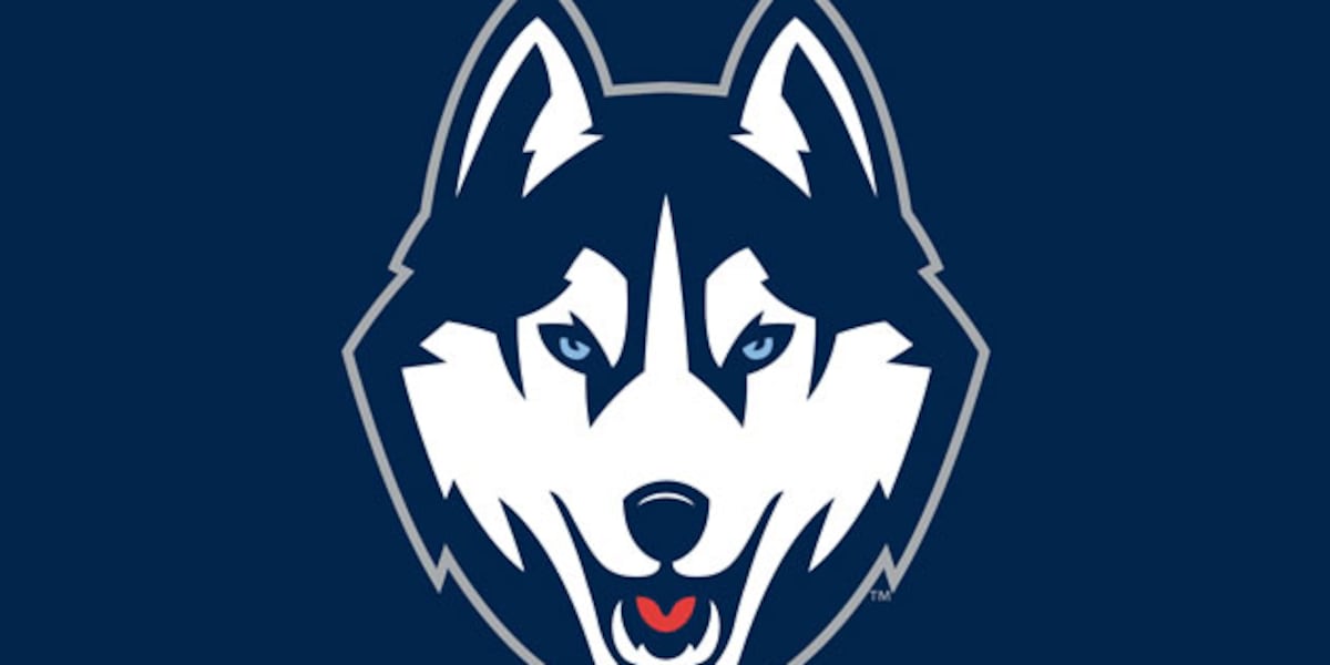 #1 UConn devours #11 Iowa Brooklyn Style
