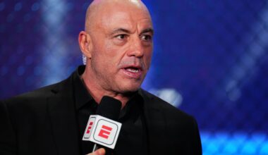 Joe Rogan roasts Bill Clinton with ruthless 6-word taunt after Epstein hot-tub photos