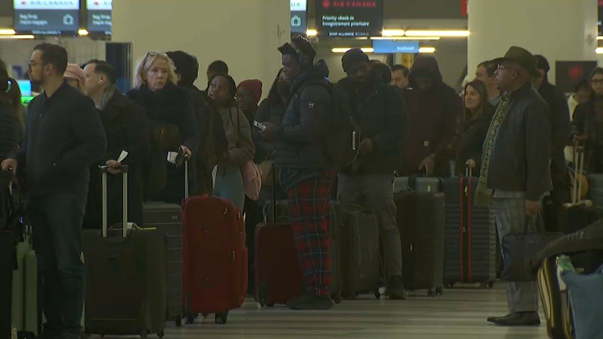 Holiday travel rush is underway – NBC New York