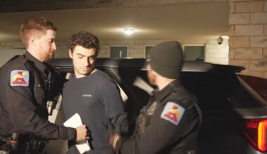 Cops found bullets in bag – NBC New York