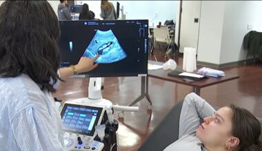 Long Island med student learns of kidney issue in demonstration – NBC New York