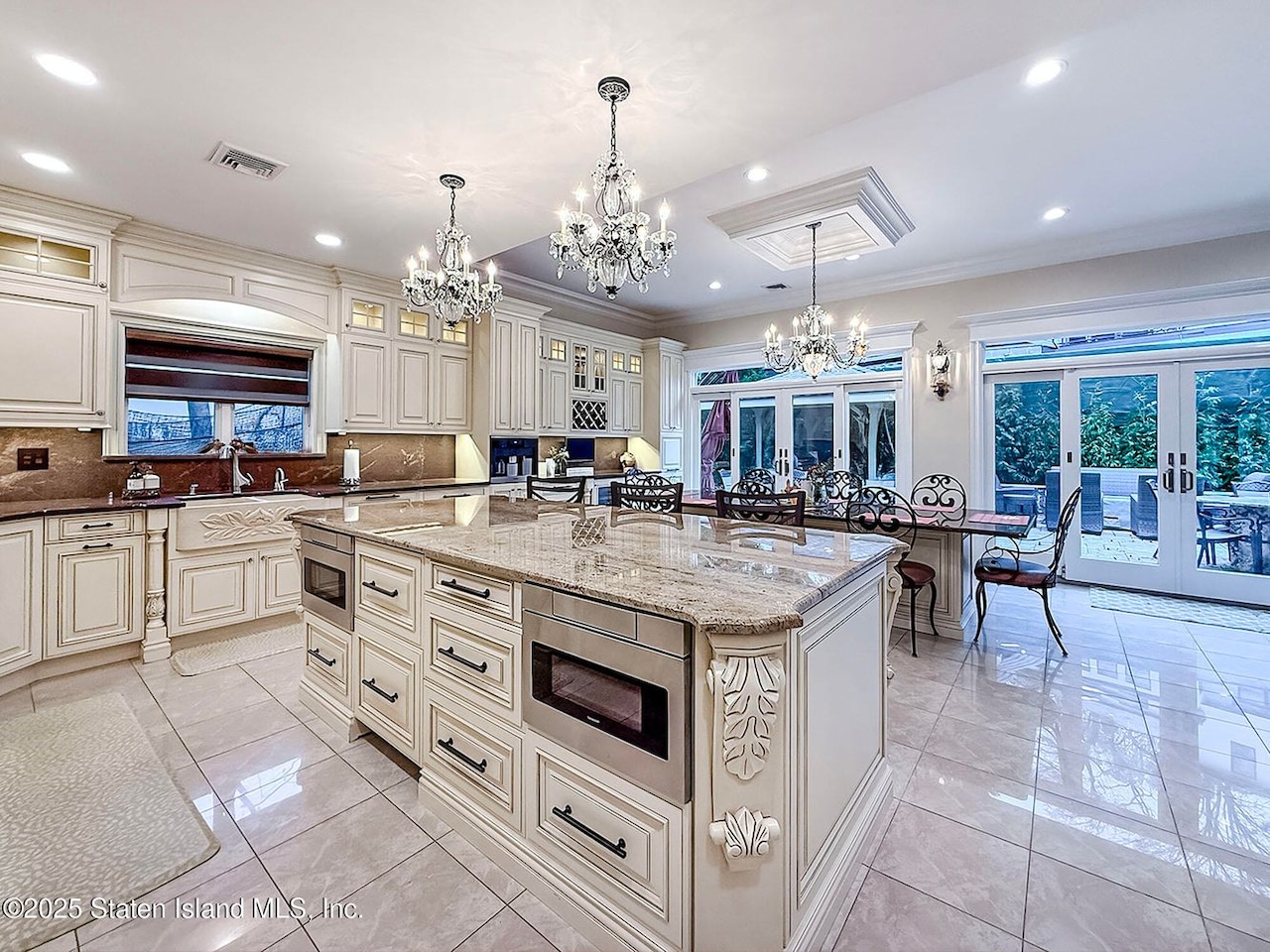 25 Beebe Street, Todt Hill