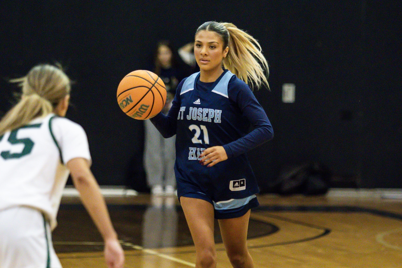 NDA outlasts Hill in Silent Night OT victory, 68-62