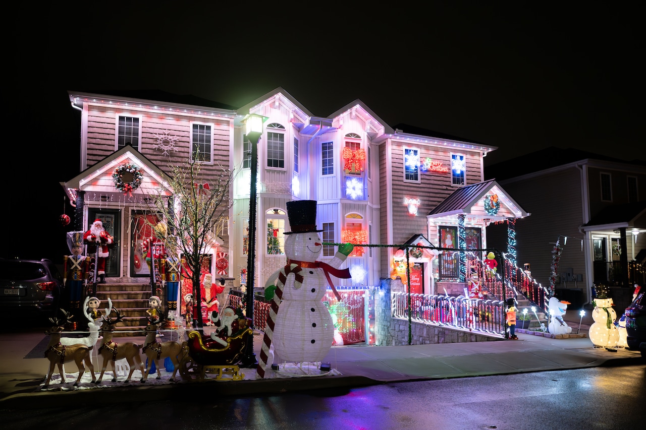 93 and 99 Berkshire Lane in Rossville