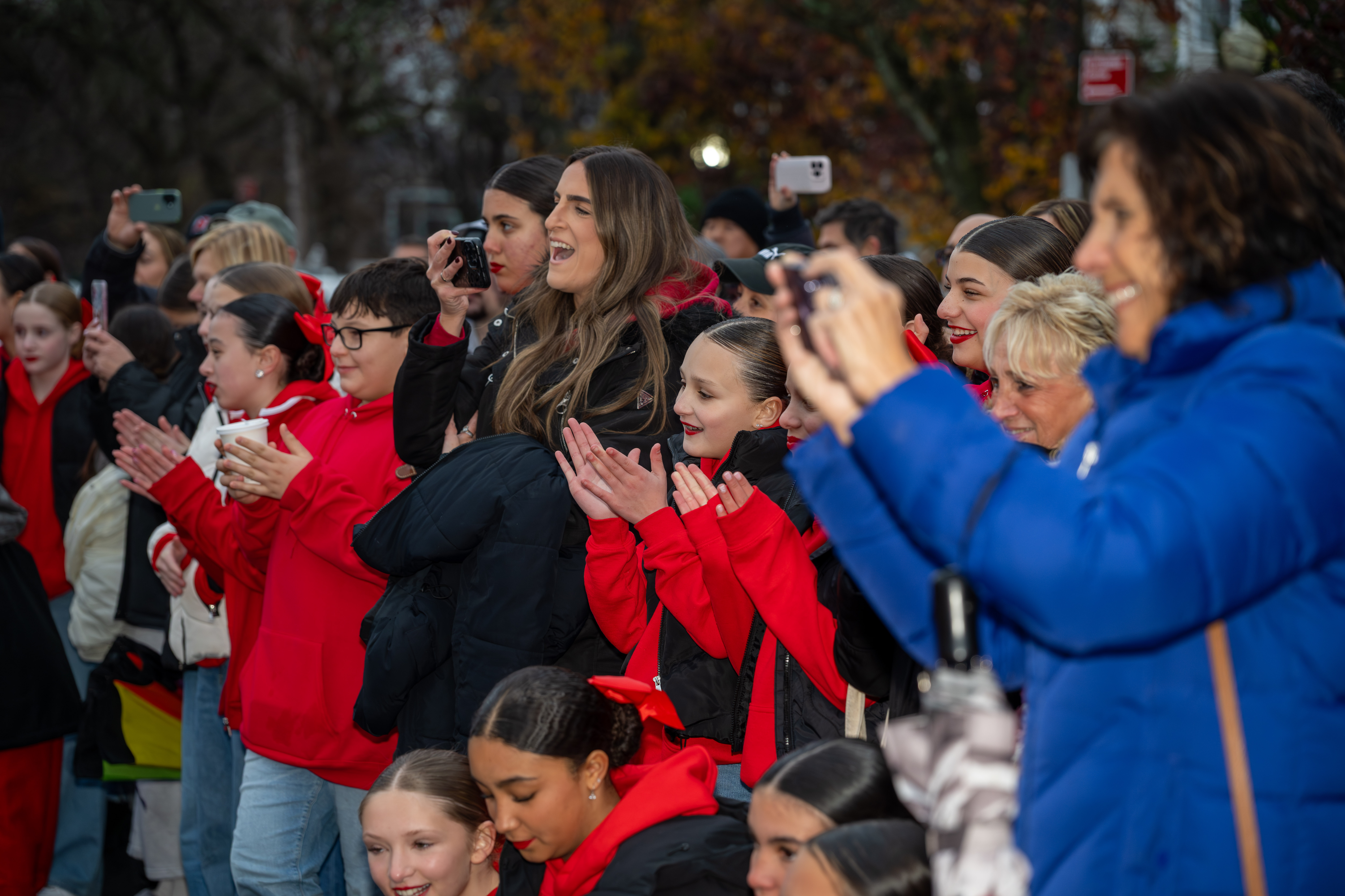 Hundreds gather to see Staten Island’s famous “Lights For Life” Christmas display and enjoy an entertainment extravaganza at the home of Joseph and Marisa DiMartino on Sunday, November 30, 2025, in Charleston. (Owen Reiter for the Advance/SILive.com)