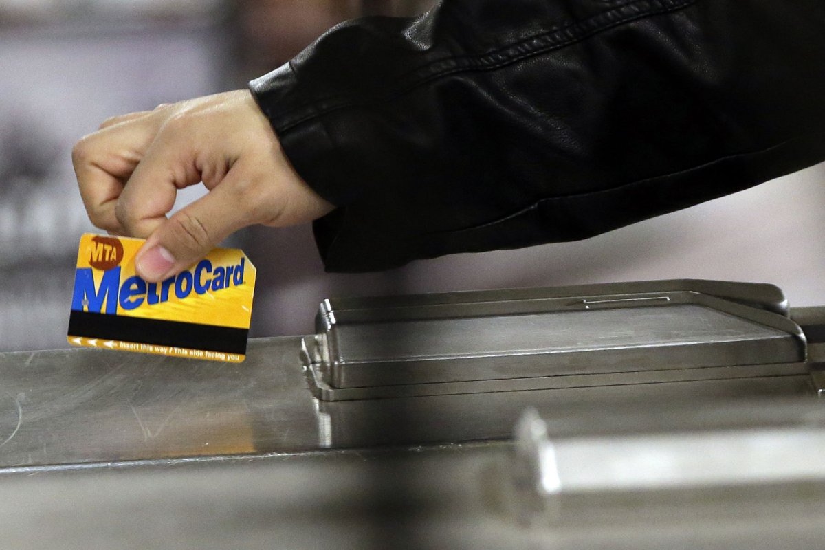 New York City to phase out MetroCard for public transit after 30 years