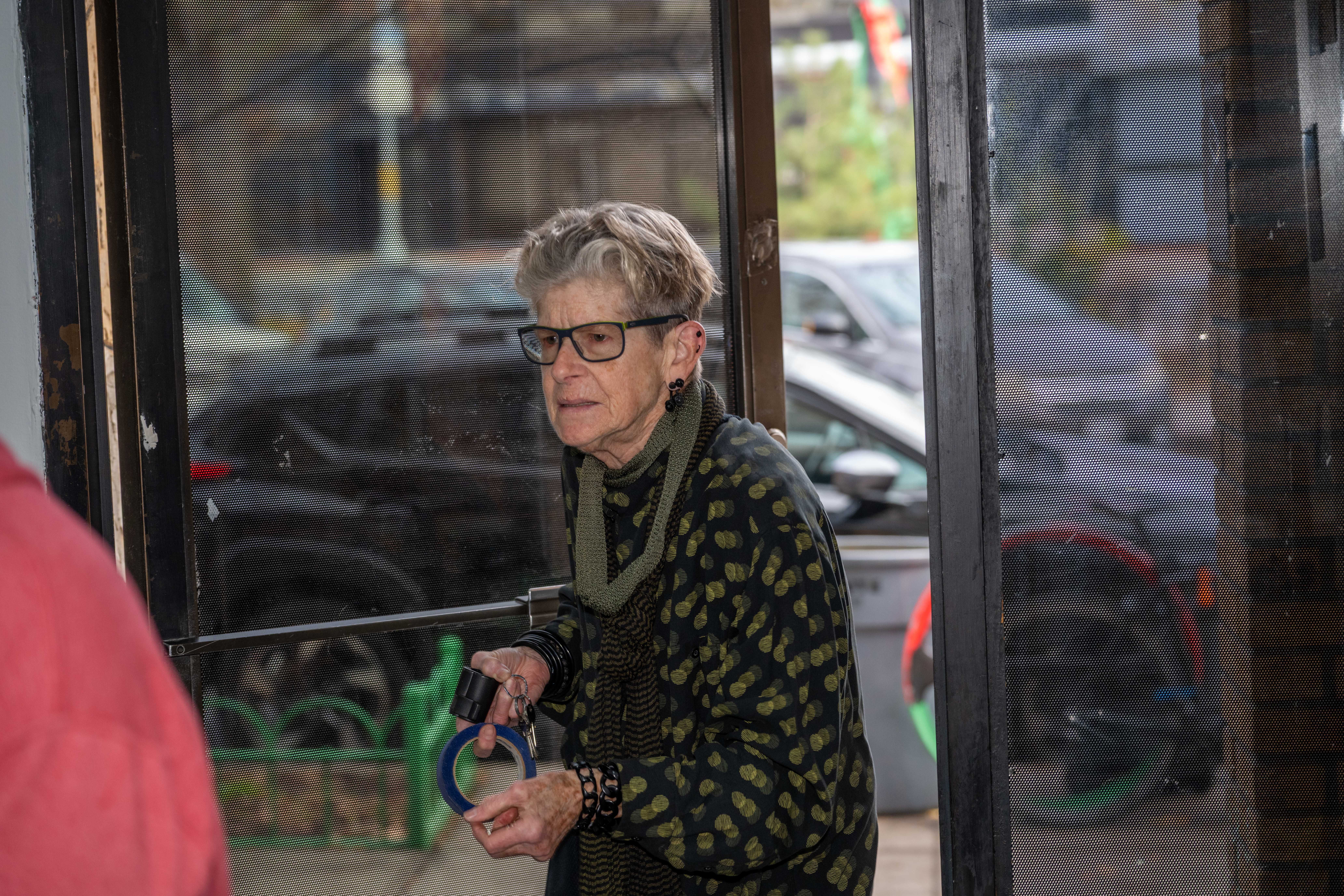 More than one hundred people turned out for the grand opening of the Staten Island Urban Center’s new storefront at 206 Bay Street in Tompkinsville on Saturday, December 6, 2025. (Owen Reiter for the Advance/SILive.com)