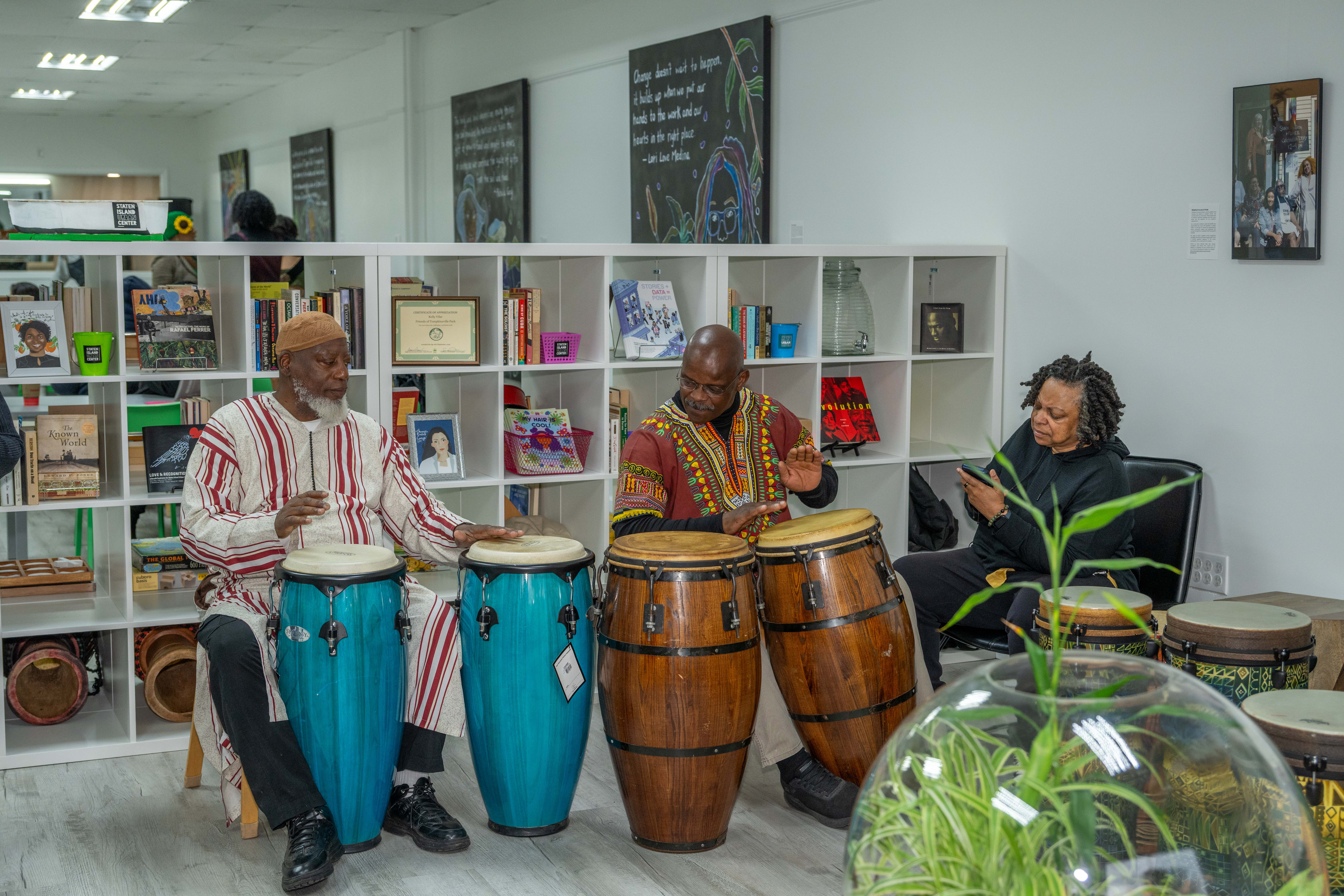 More than one hundred people turned out for the grand opening of the Staten Island Urban Center’s new storefront at 206 Bay Street in Tompkinsville on Saturday, December 6, 2025. (Owen Reiter for the Advance/SILive.com)