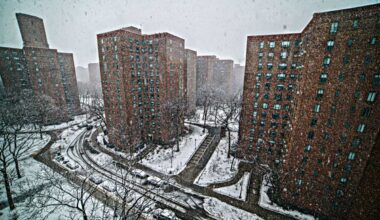 First snowfall of the season blankets NYC; winter weather advisory remains in effect