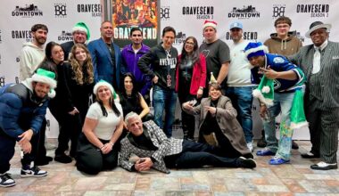 Actor brings ‘Gravesend’ cast to Avenue U for buzz-worthy holiday celebration • Brooklyn Paper