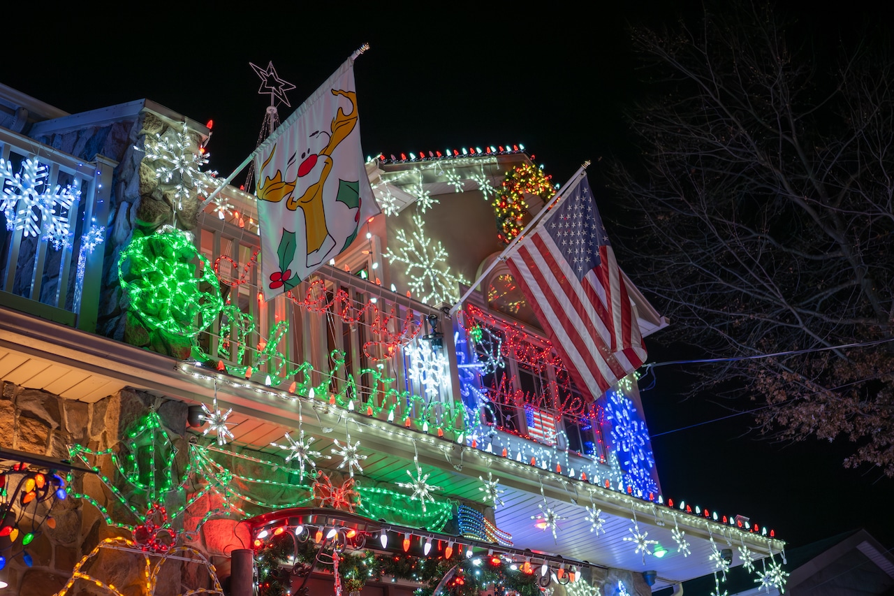 100 & 102 Monticello Terrace in Great Kills