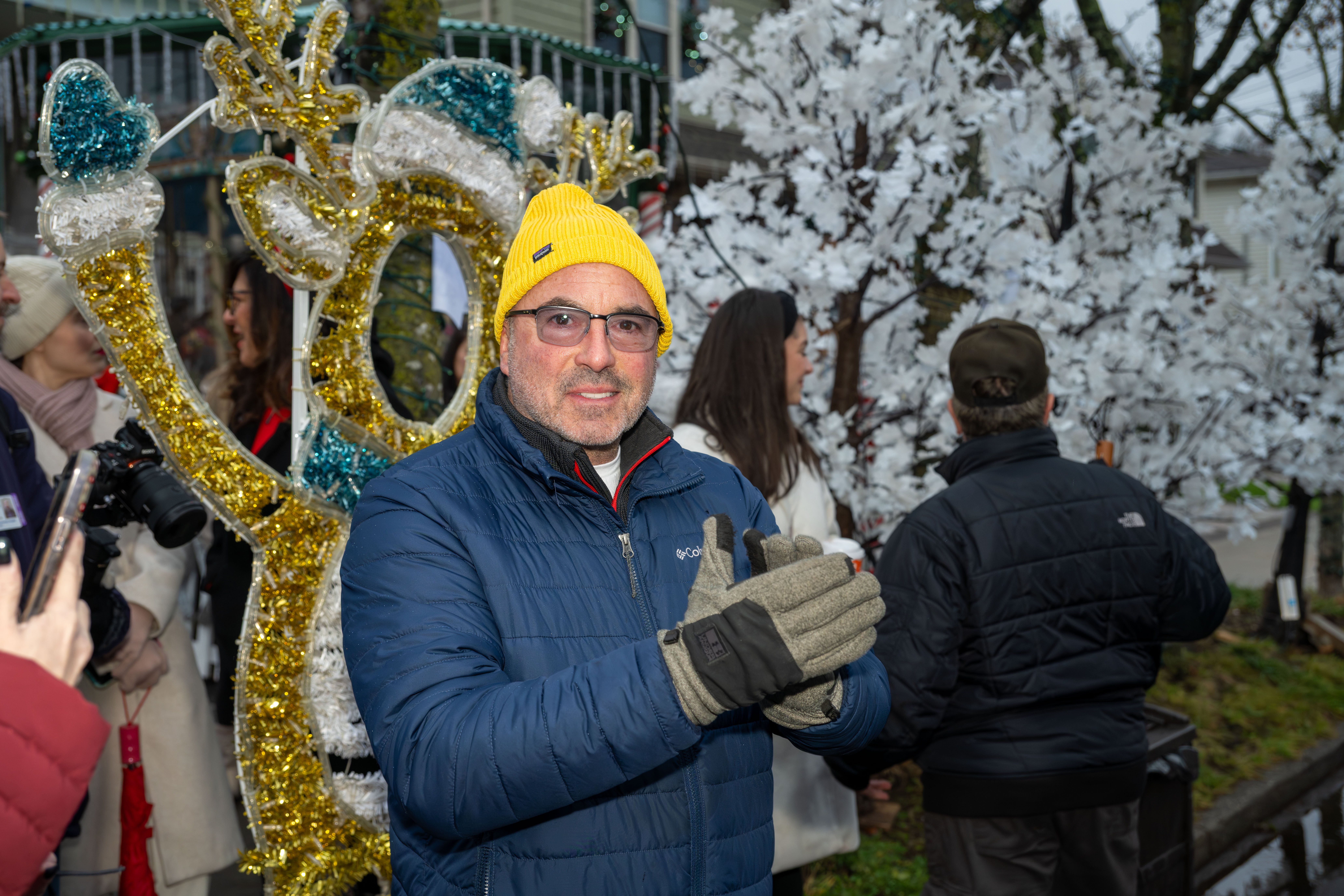 Hundreds gather to see Staten Island’s famous “Lights For Life” Christmas display and enjoy an entertainment extravaganza at the home of Joseph and Marisa DiMartino on Sunday, November 30, 2025, in Charleston. (Owen Reiter for the Advance/SILive.com)