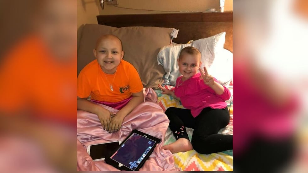 Brooklyn Smith (left) and Sawyer Perkins (right)