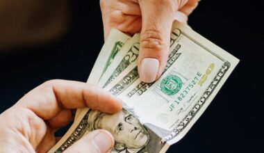 New York legislation prohibits businesses from going fully cashless