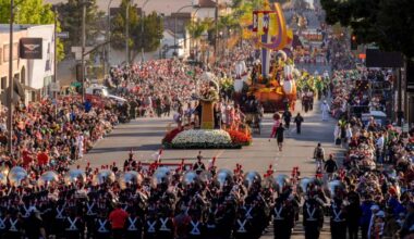 Nasty weather on tap for New Year fetes at Rose Parade, New York City