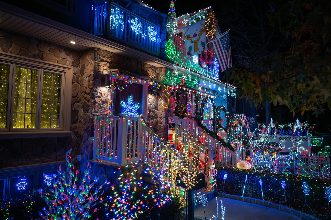 100 & 102 Monticello Terrace in Great Kills